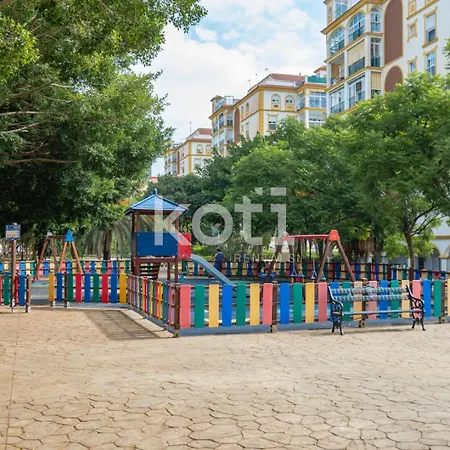 Koti - Trinidad * Fuengirola